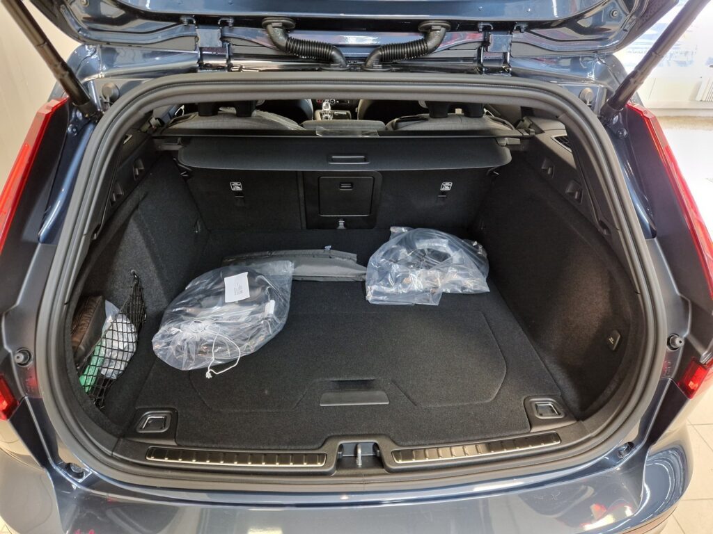 Volvo V60, image 21