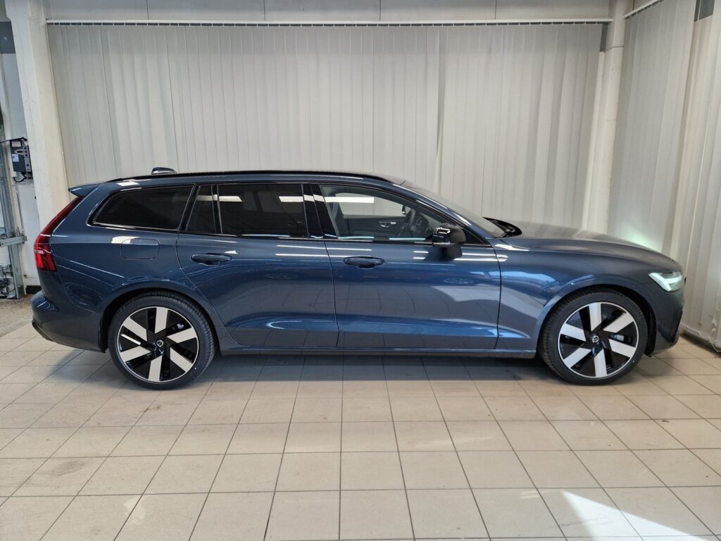 Volvo V60, image 7