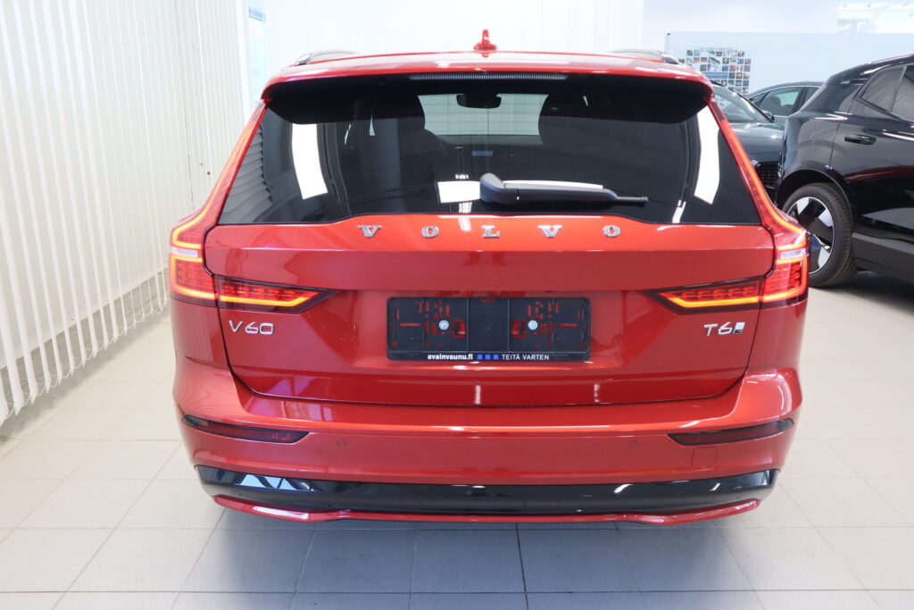 Volvo V60, image 4
