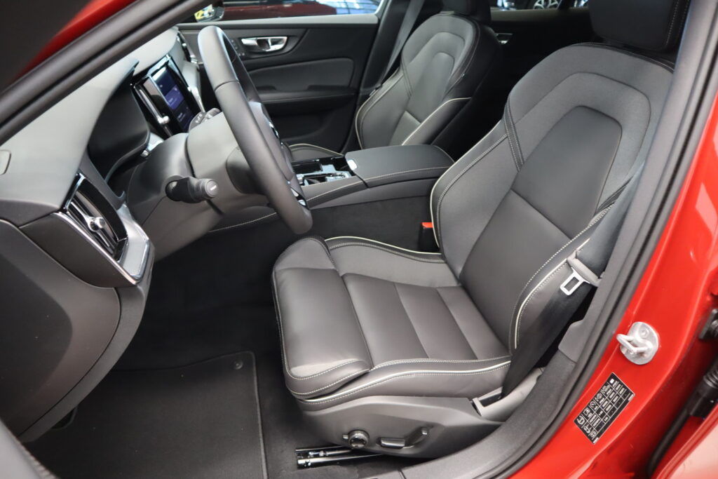 Volvo V60, image 6