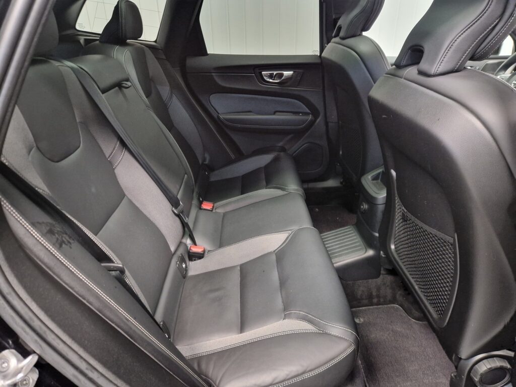 Volvo XC60, image 14