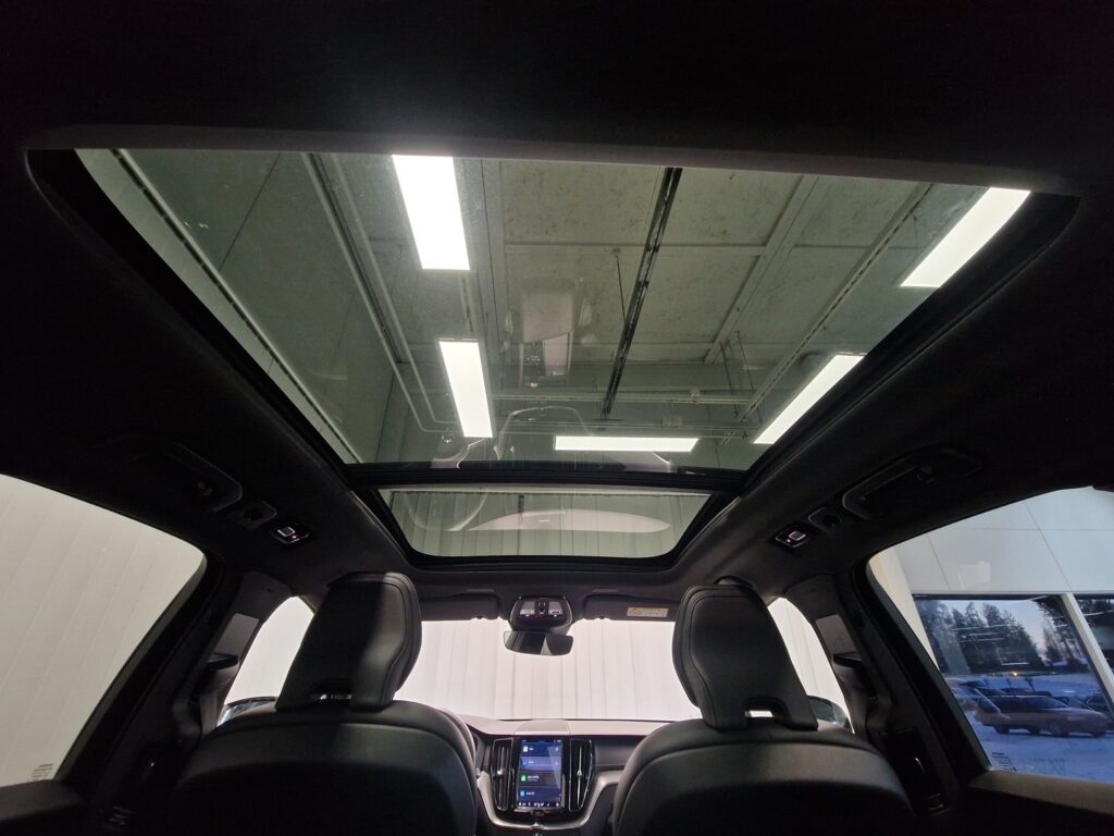 Volvo XC60, image 20