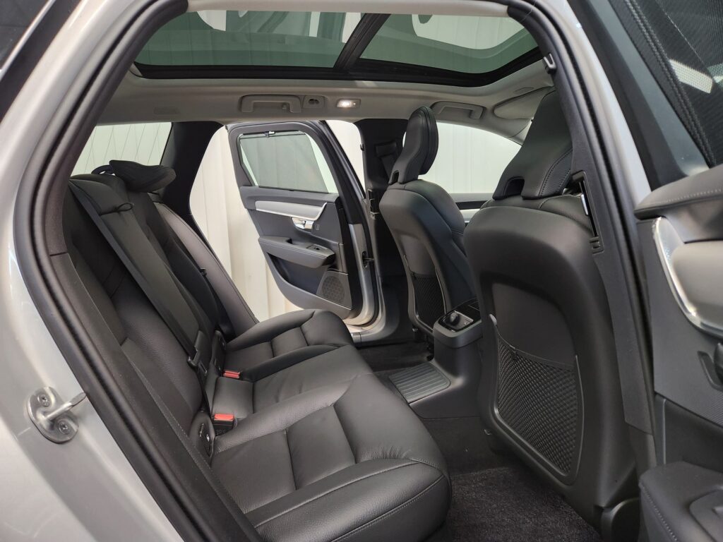 Volvo V90, image 8