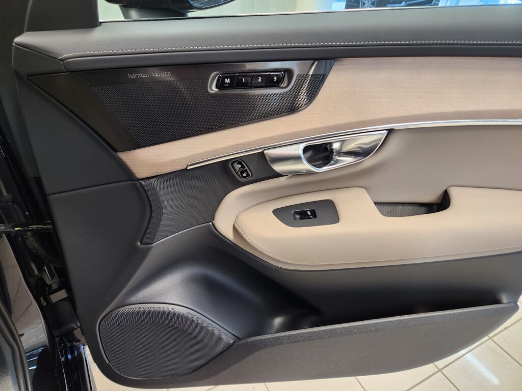 Volvo XC90, image 18