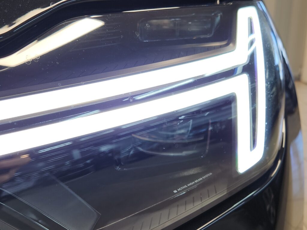 Volvo XC90, image 20