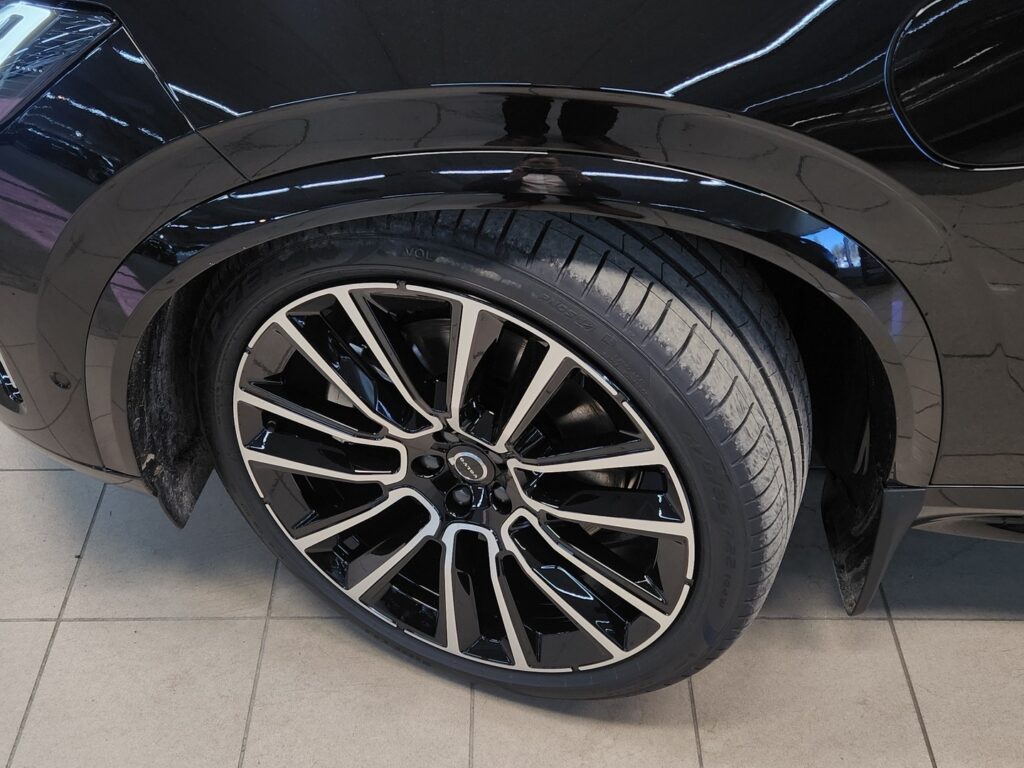 Volvo XC90, image 21