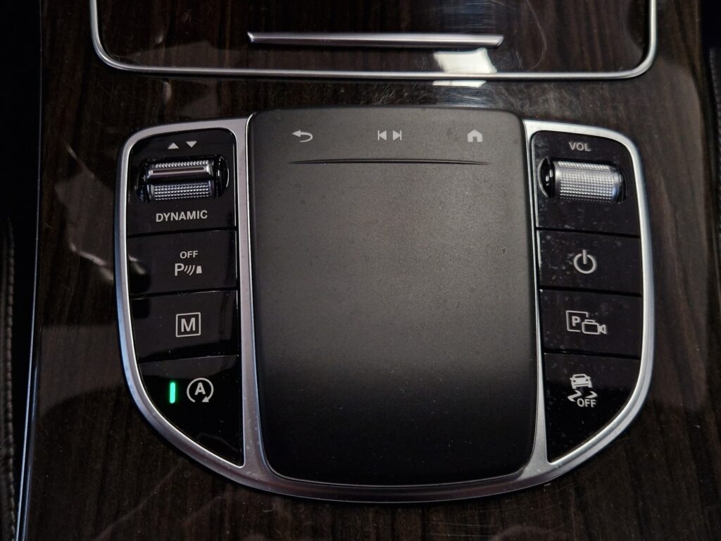 Mercedes-Benz GLC, image 19