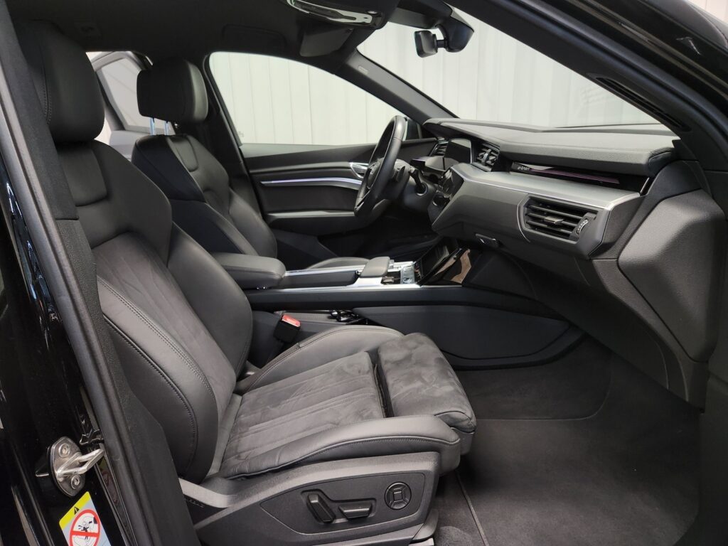 Audi e-tron, image 9
