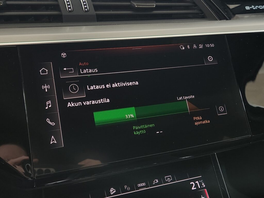 Audi e-tron, image 16