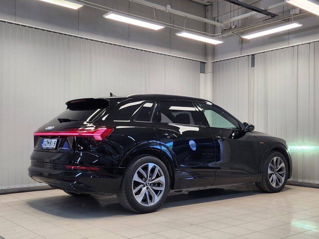 Audi e-tron, image 6