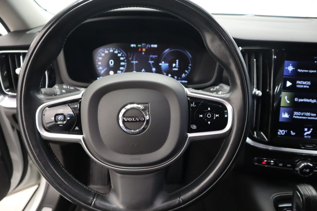 Volvo V60, image 12