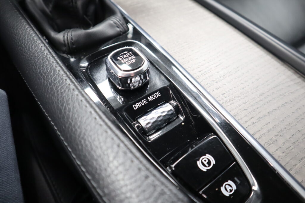 Volvo V90, image 22