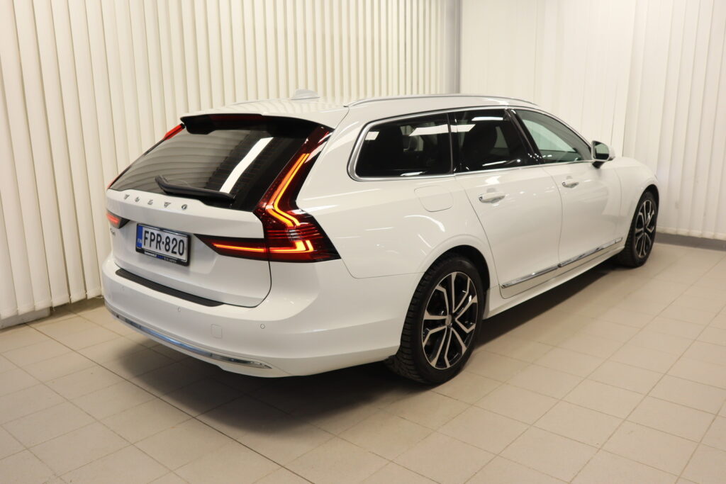 Volvo V90, image 4