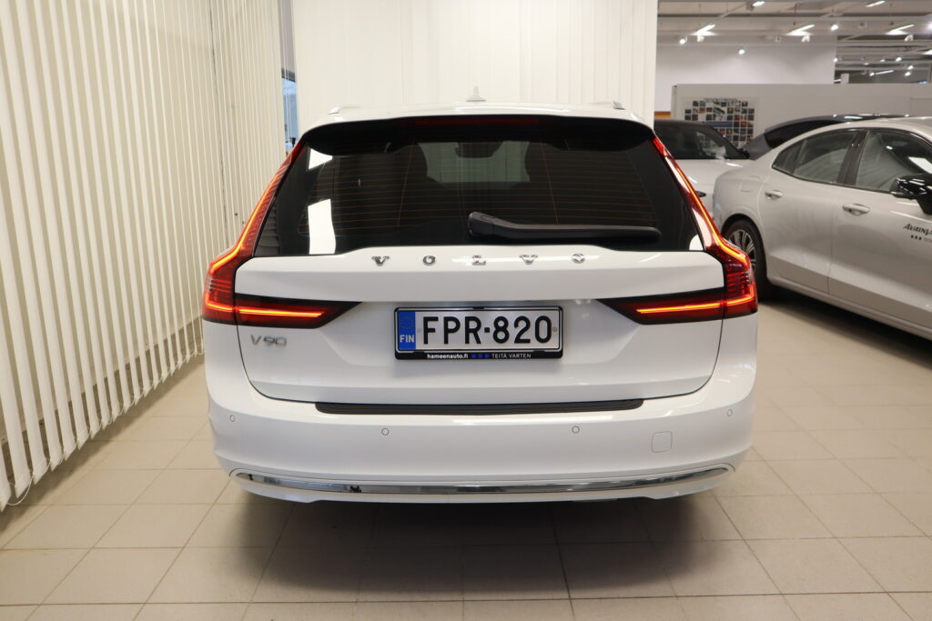 Volvo V90, image 5