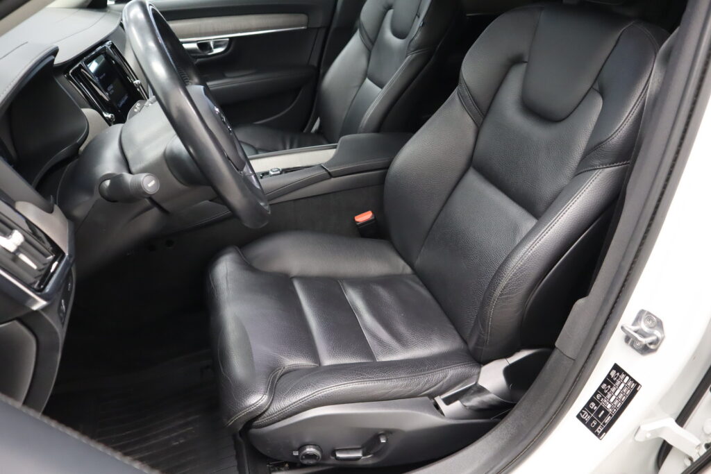 Volvo V90, image 8