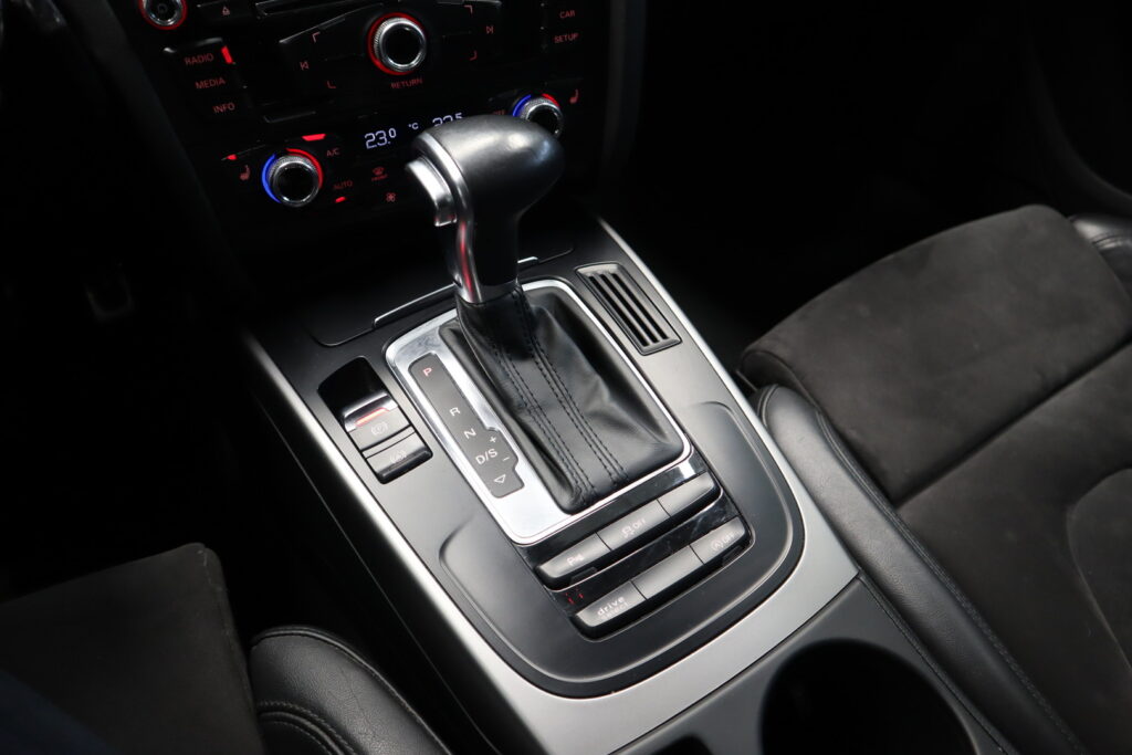 Audi A4 allroad quattro, image 12