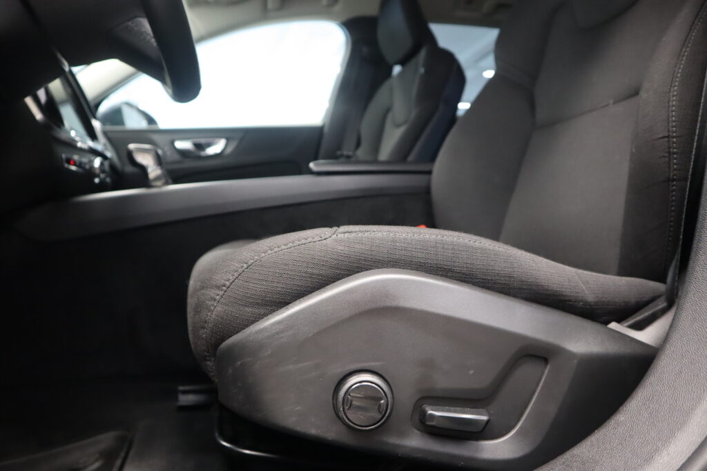 Volvo V60, image 10