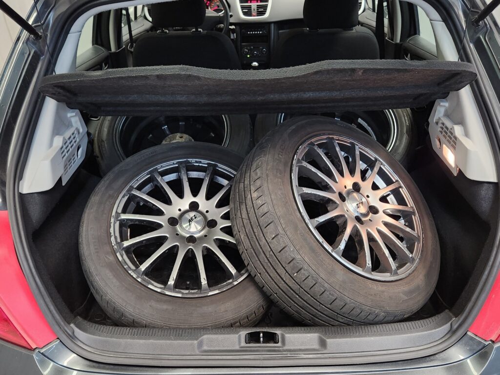 Peugeot 207, image 11