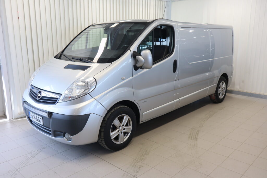 Opel Vivaro, image 1
