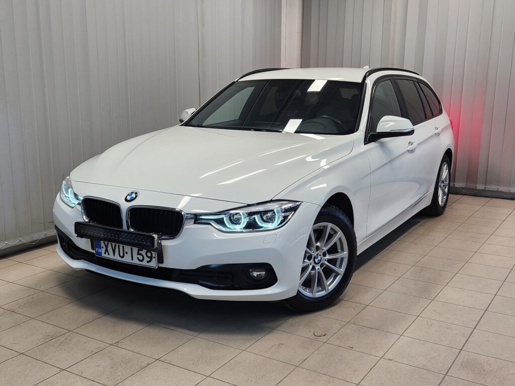BMW 320, image 2