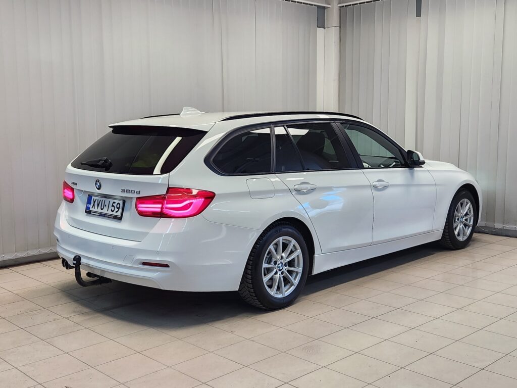 BMW 320, image 5