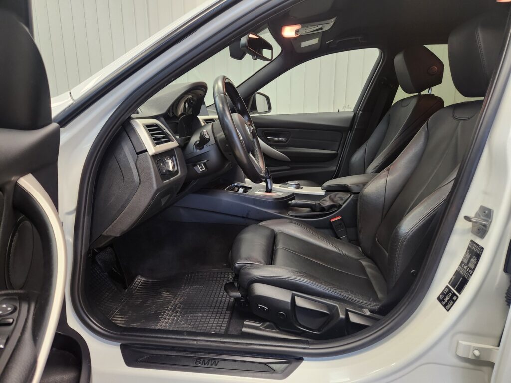 BMW 320, image 6