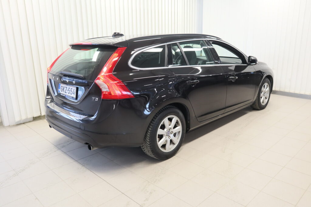 Volvo V60, image 4