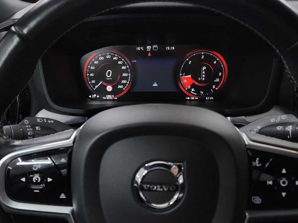 Volvo V60, image 11