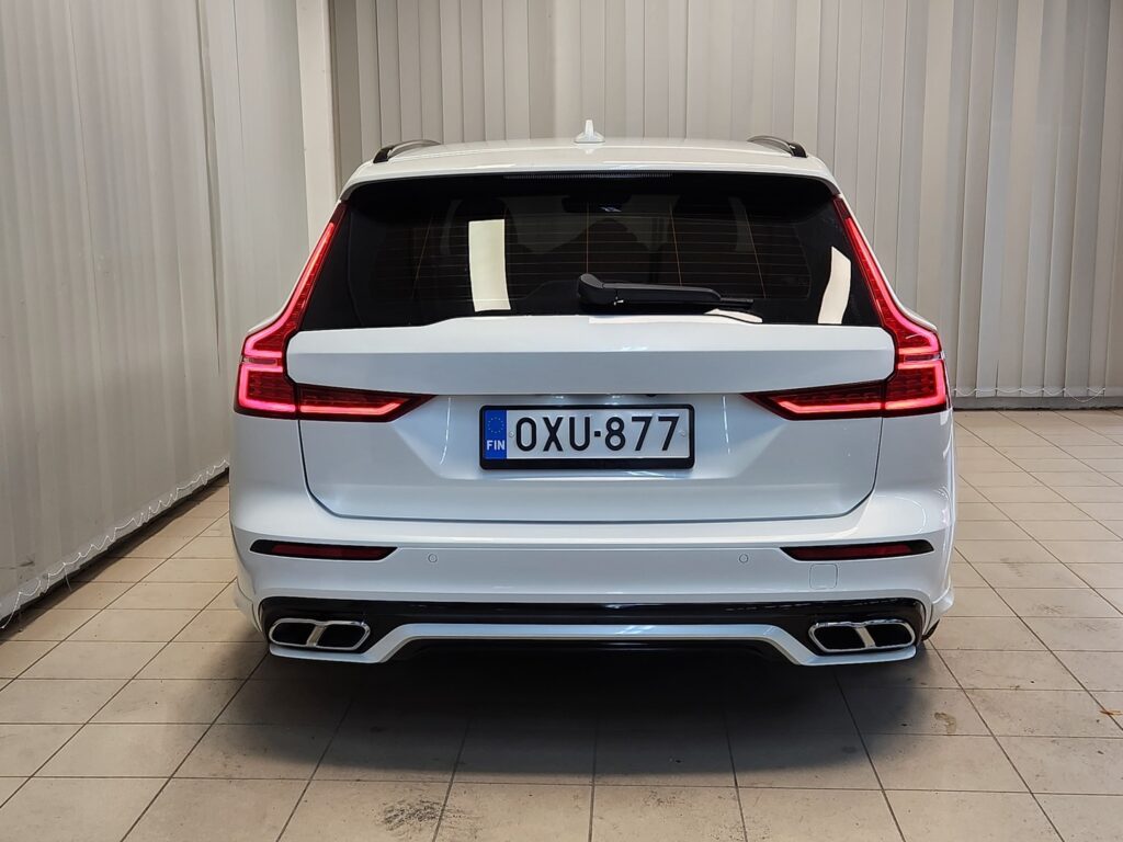 Volvo V60, image 3