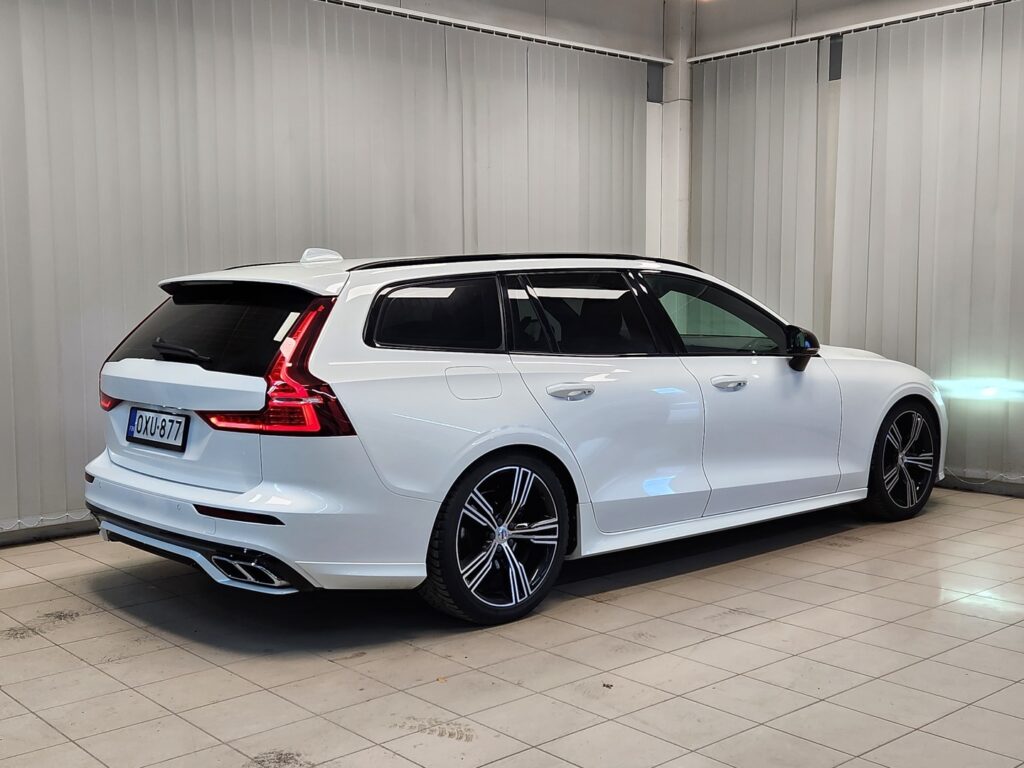 Volvo V60, image 4