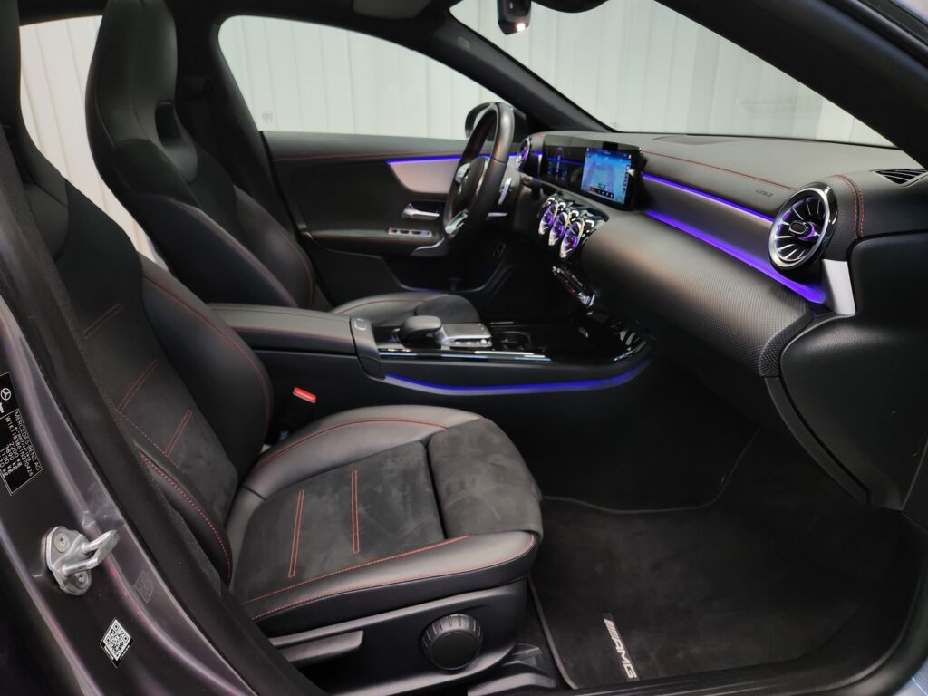 Mercedes-Benz CLA, image 8