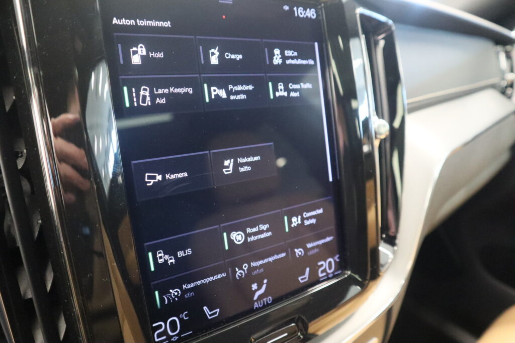 Volvo XC60, image 18