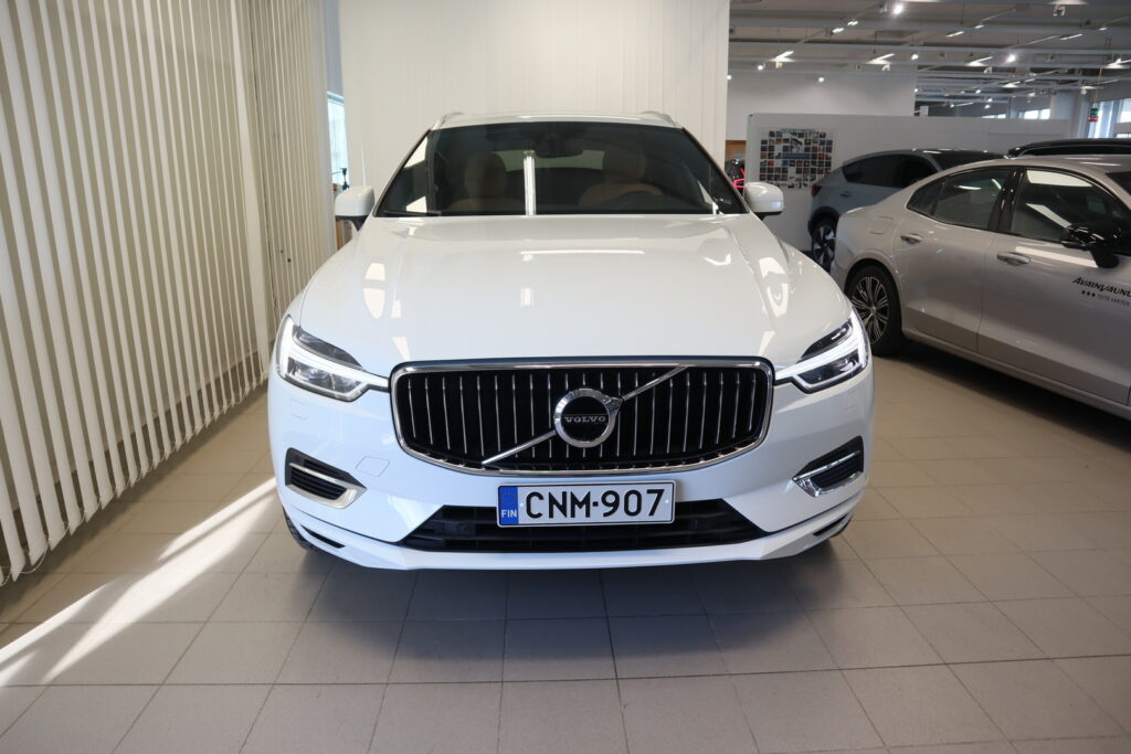 Volvo XC60, image 2