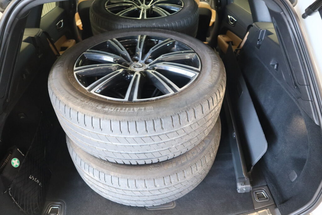 Volvo XC60, image 20