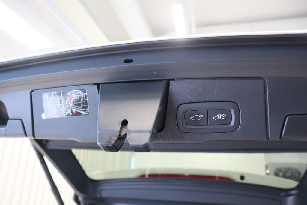 Volvo XC60, image 21