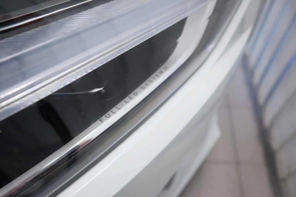 Volvo XC60, image 23