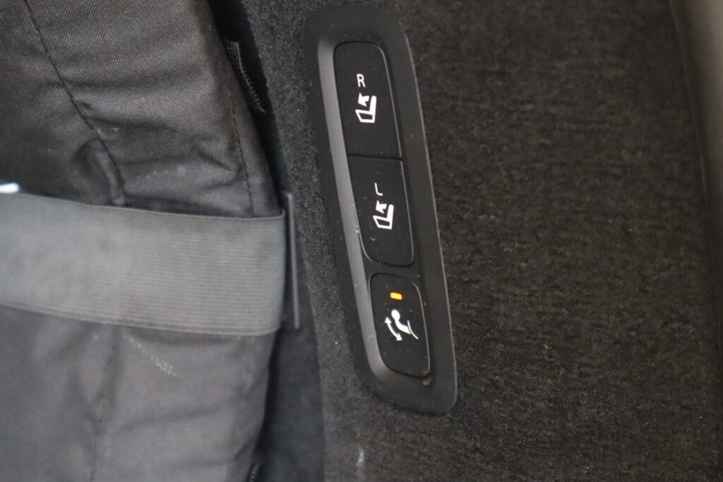 Volvo V90, image 21