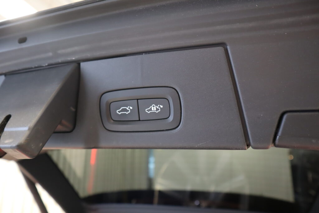 Volvo V90, image 23