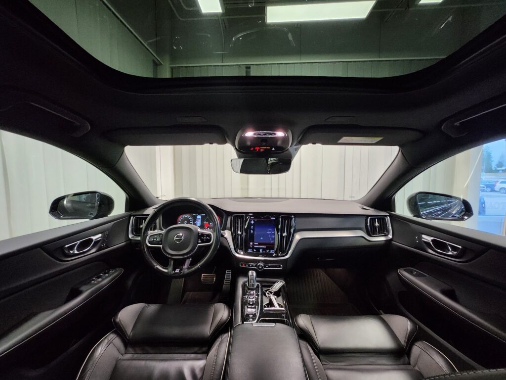 Volvo V60, image 10