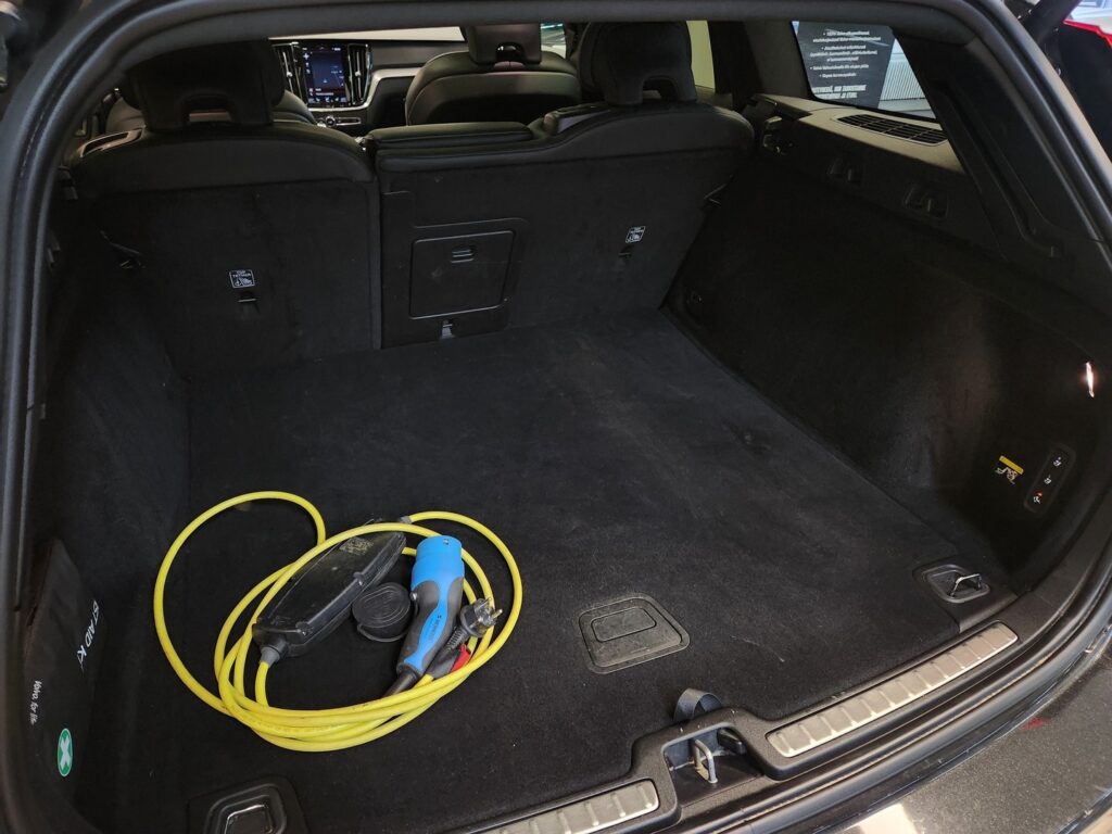 Volvo V60, image 11