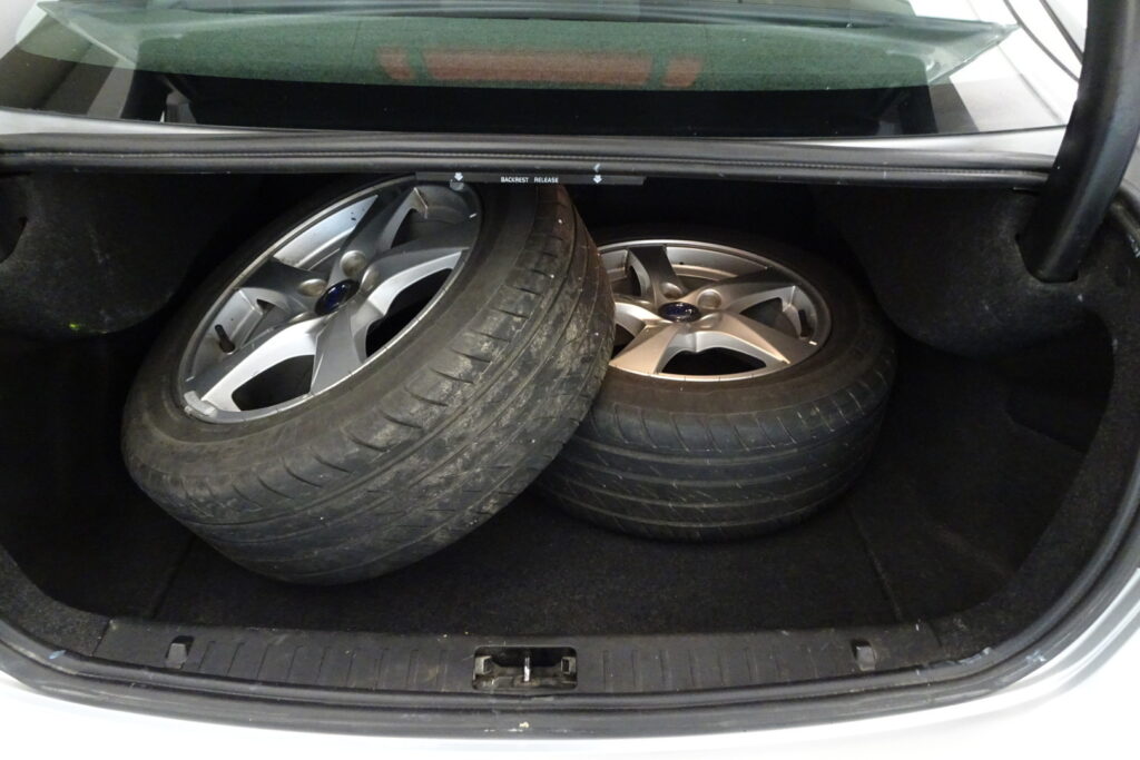 Volvo S60, image 15