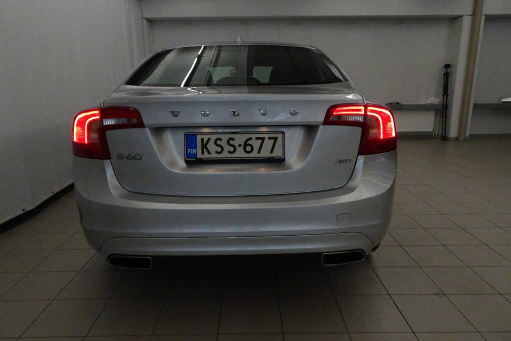 Volvo S60, image 4