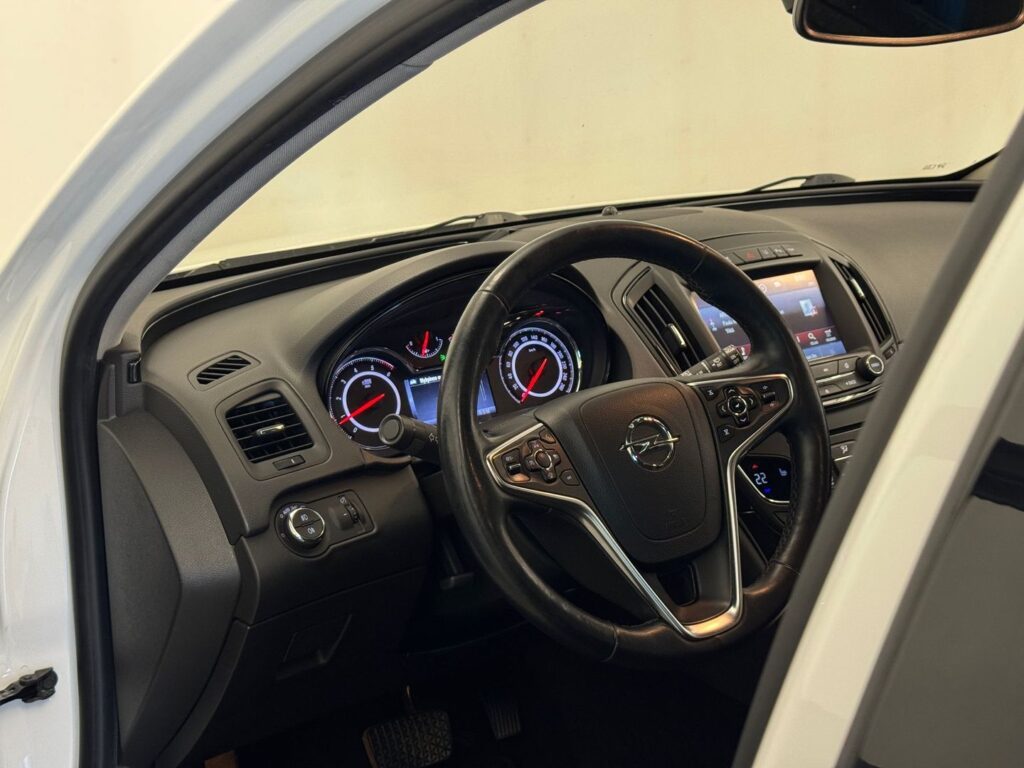 Opel Insignia, image 8