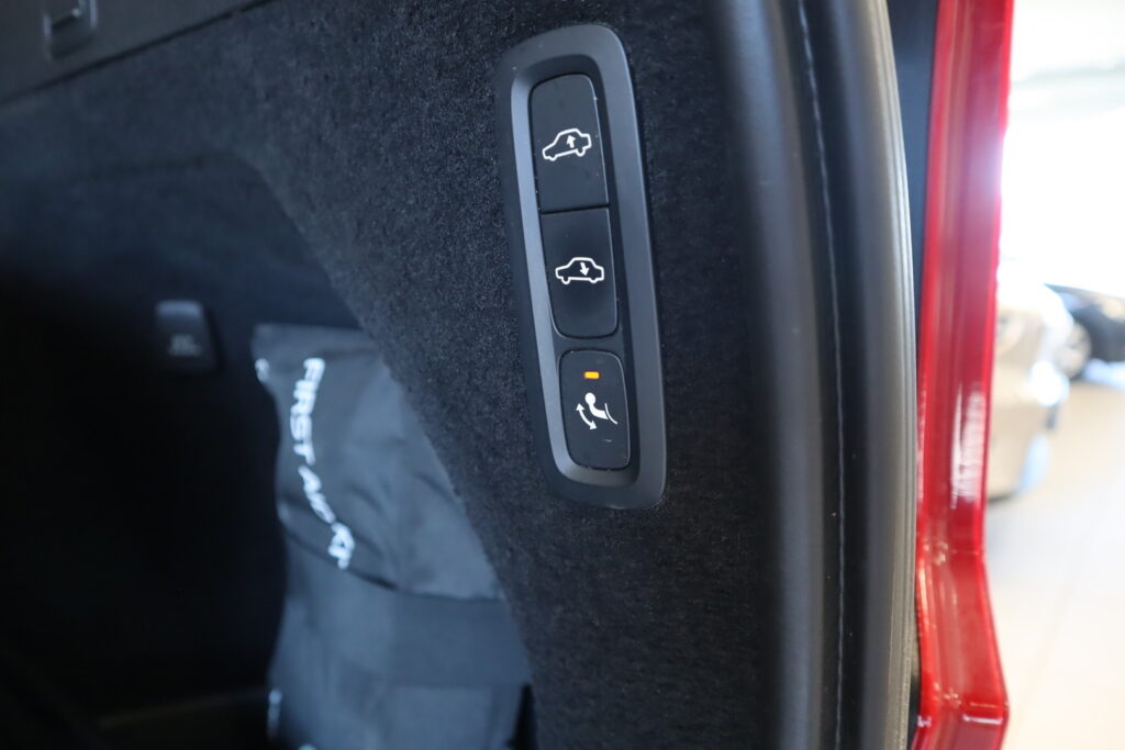 Volvo XC90, image 26