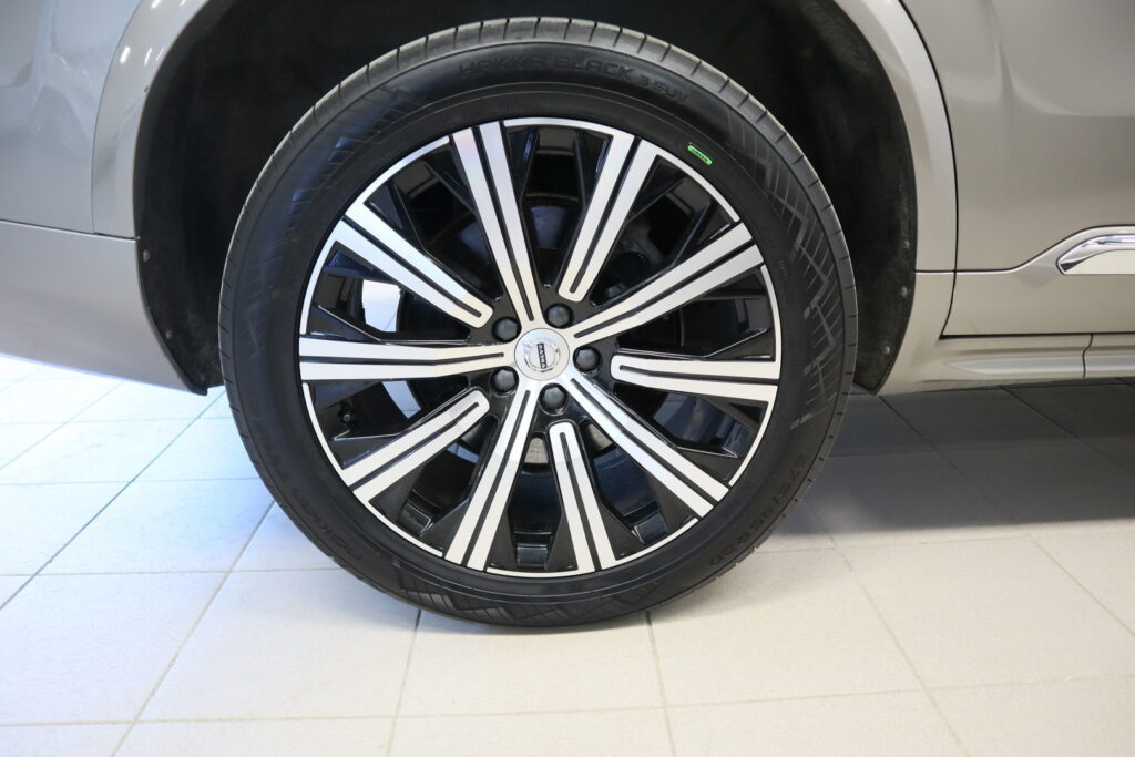 Volvo XC90, image 29
