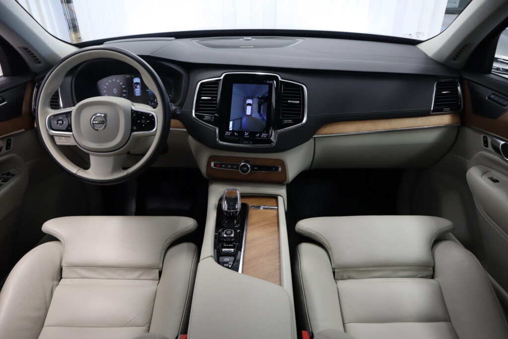Volvo XC90, image 8