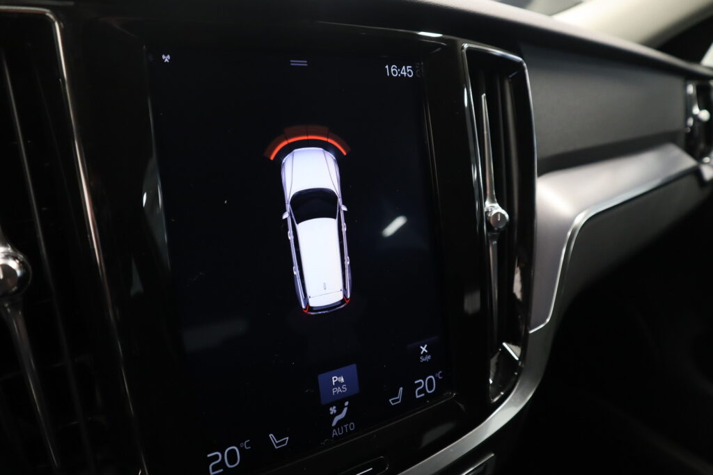 VOLVO V60, image 13