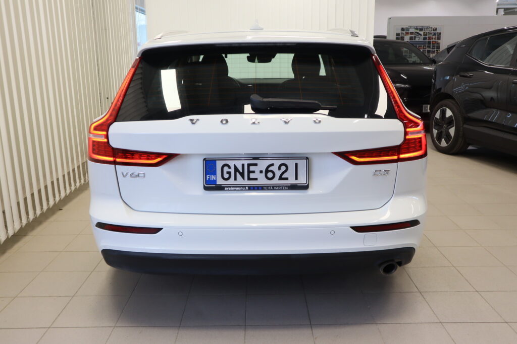 VOLVO V60, image 5