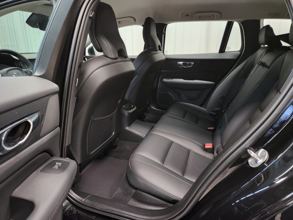 Volvo V60, image 7