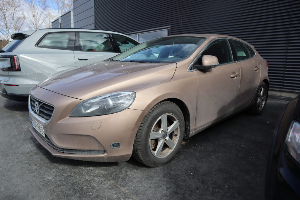 Volvo V40, image 1